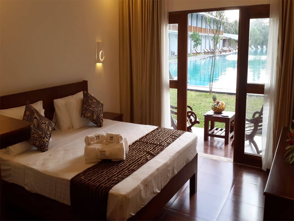 rooms-deluxe-room