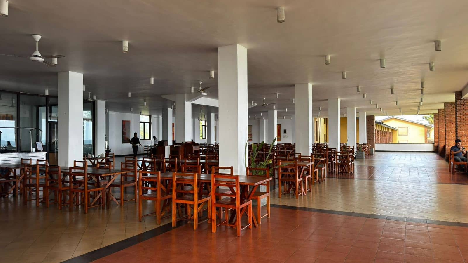 restaurants-main-restaurent