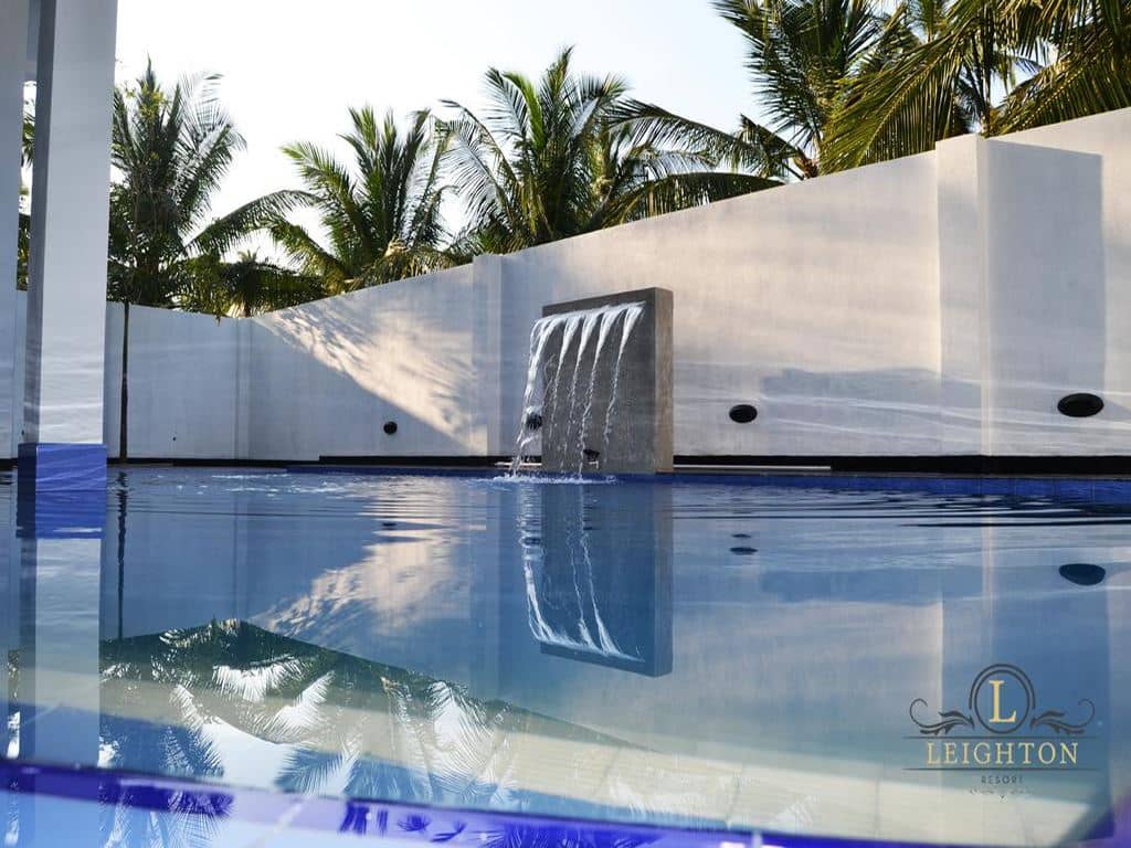 pools-outdoor--indoor-pool