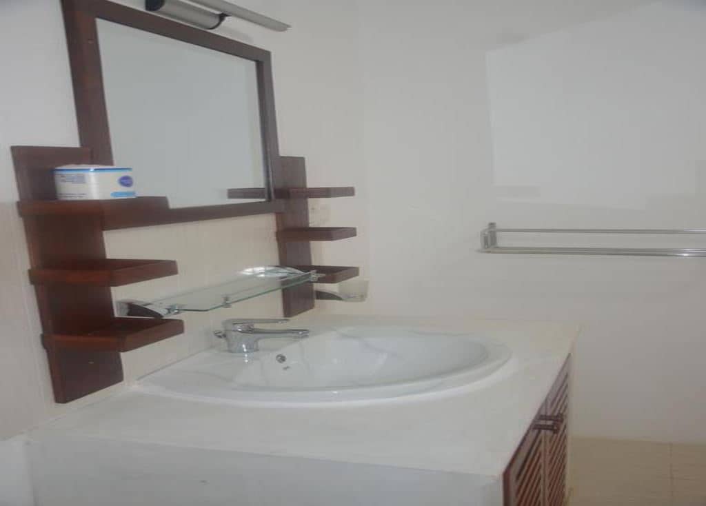 rooms-family-room
