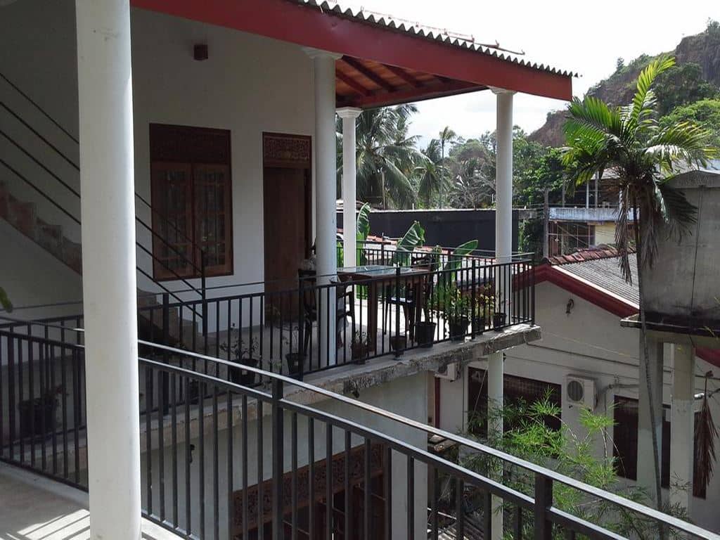rooms-deluxe-double-ac-without-balcony