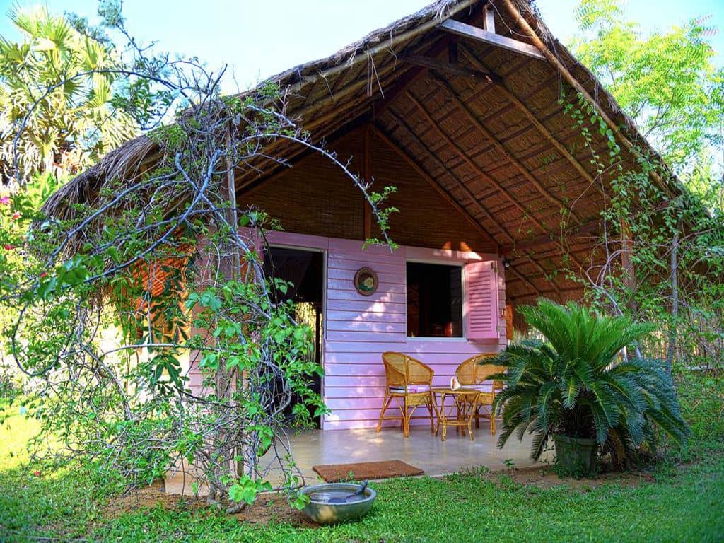 rooms-garden-cabana