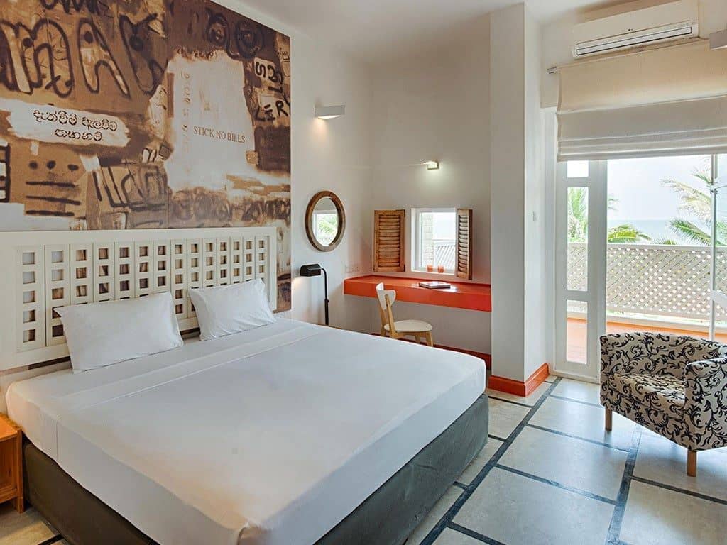 rooms-sea-view-room