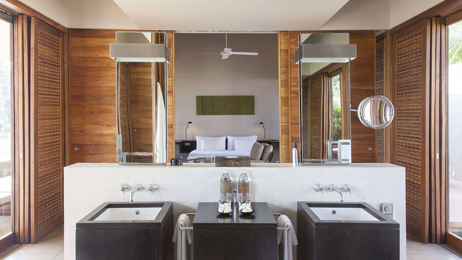 rooms-ocean-hill-pool-suite