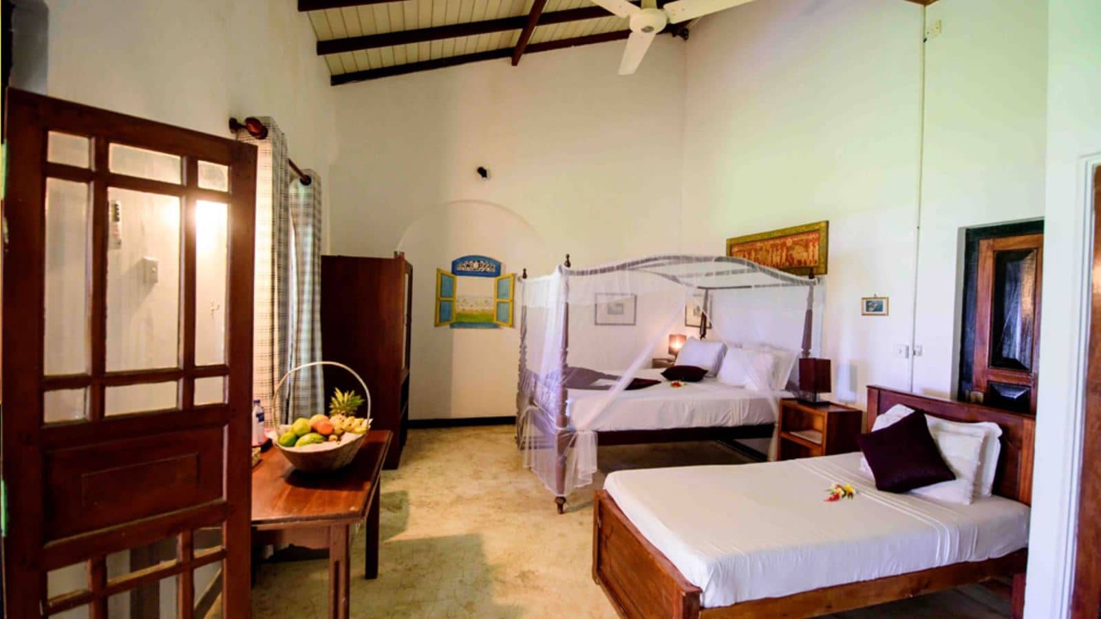 rooms-standard-room