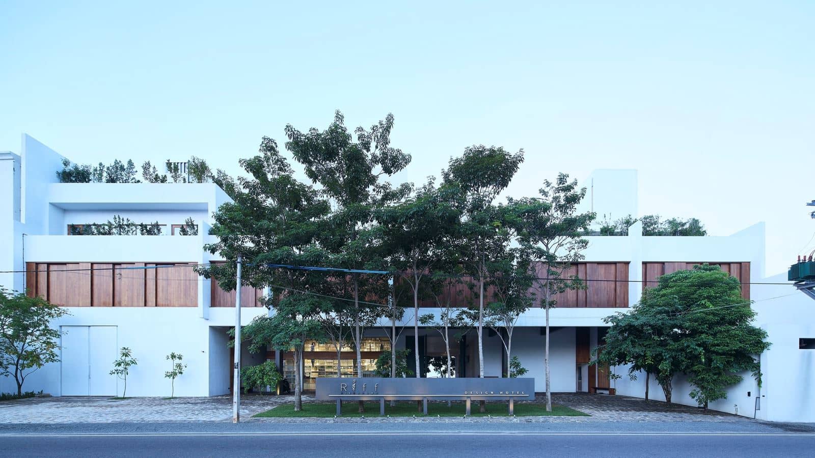 general-main-building