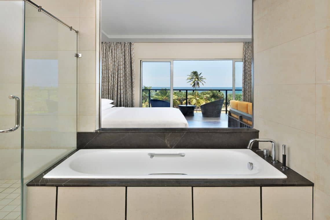 rooms-junior-ocean-view-suite