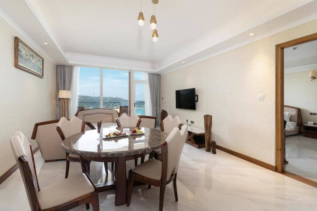 rooms-junior-suite