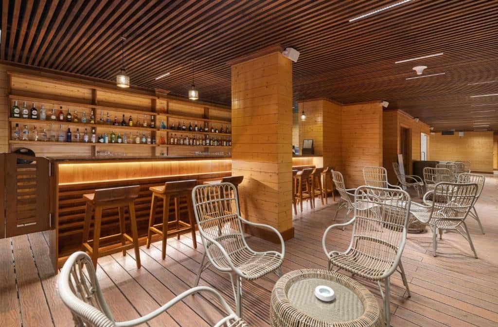 bars-te-lounge