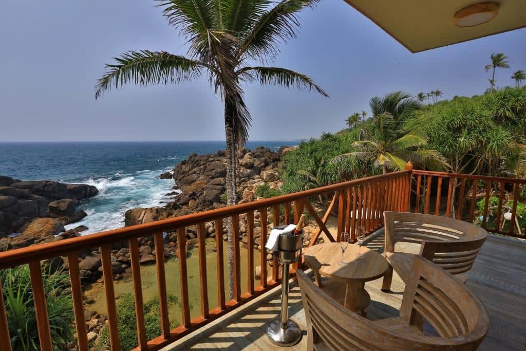 rooms-wave-suite