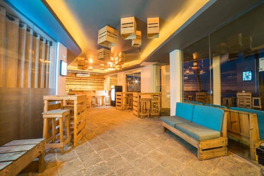 bars-bar-298