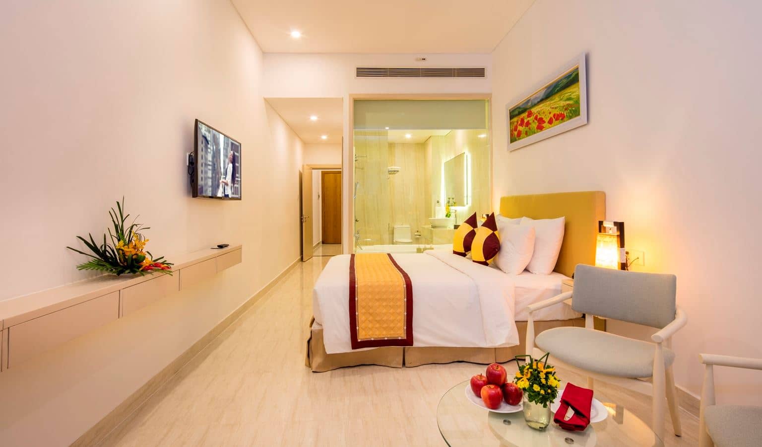rooms-balcony-1-bedroom-apartment-with-garden-view