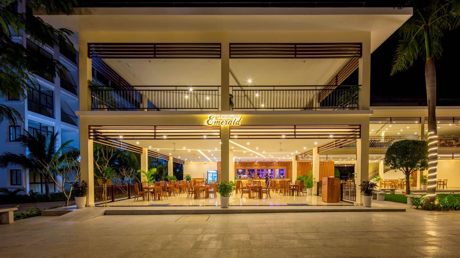 restaurants-emerald-restaurant
