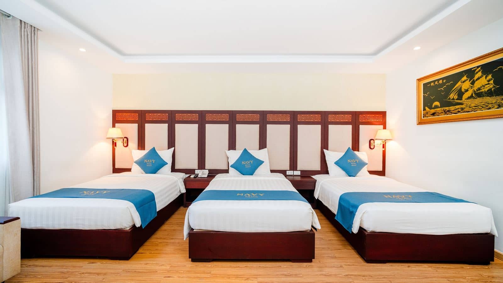 rooms-superior-room