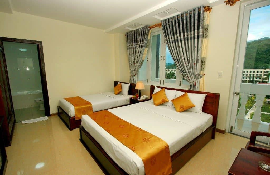 rooms-superior-city-view