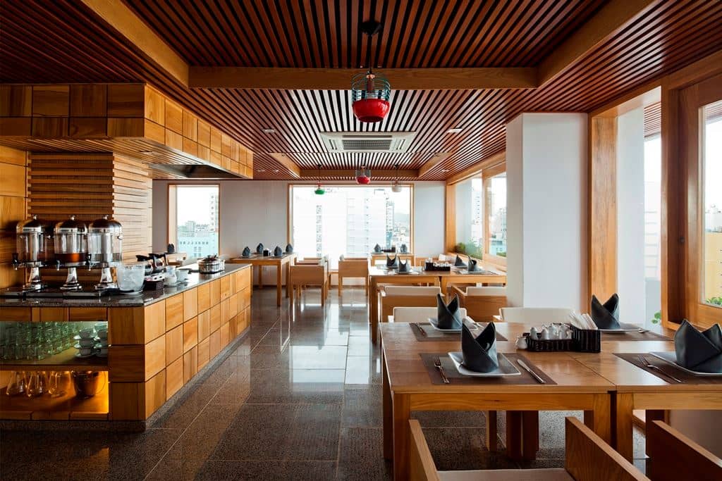 restaurants-golden-restaurant