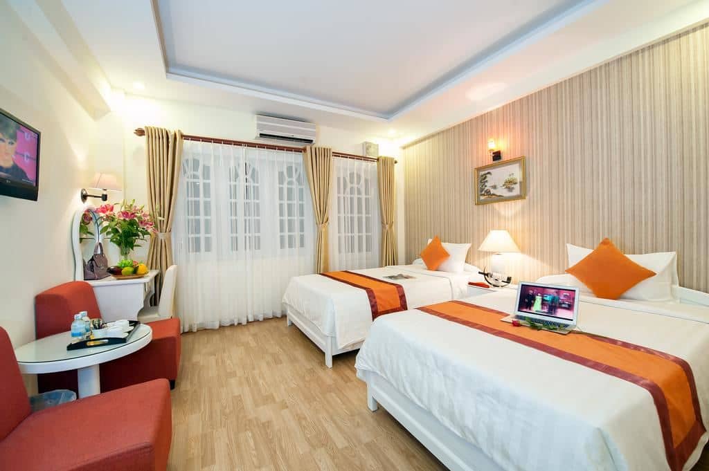 rooms-deluxe-room-sea-view