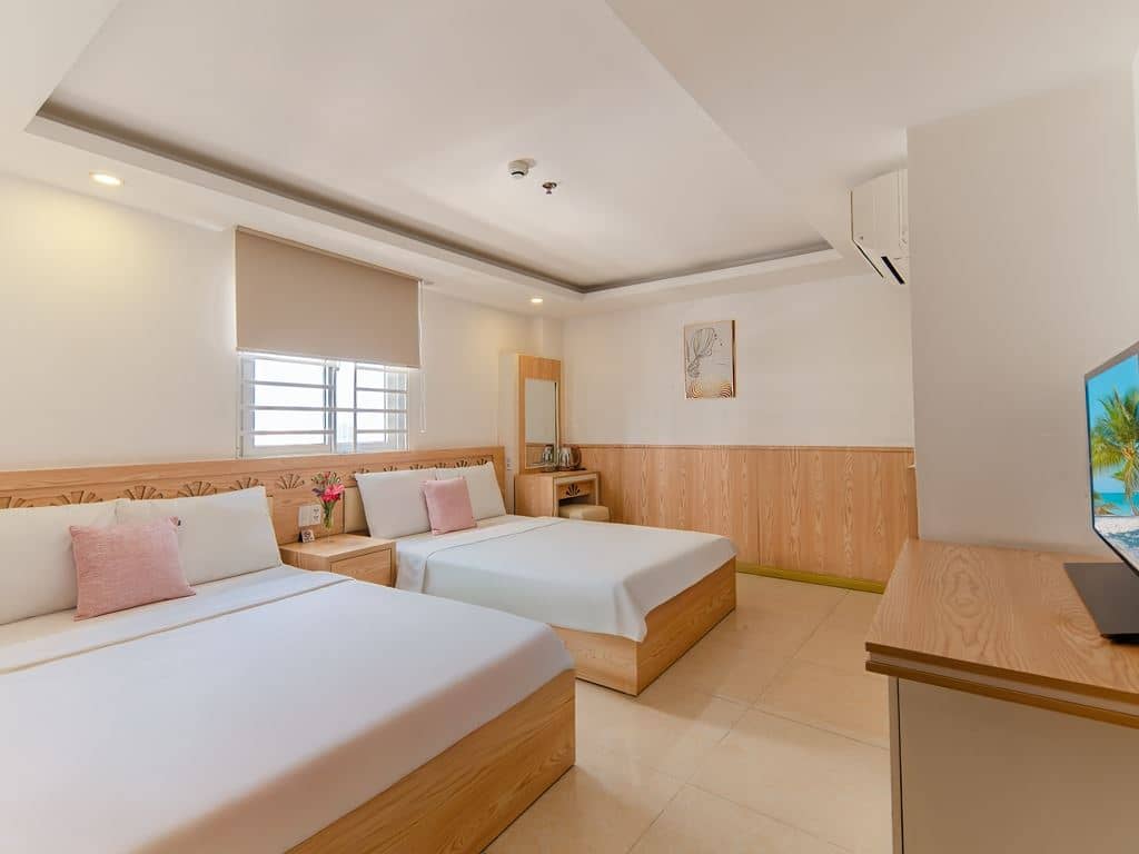 rooms-superior-room