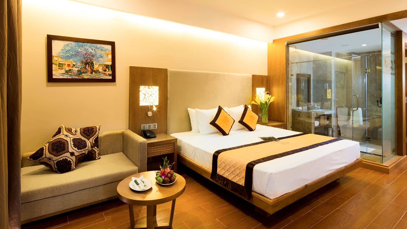 rooms-room-superior-city-view-with-window