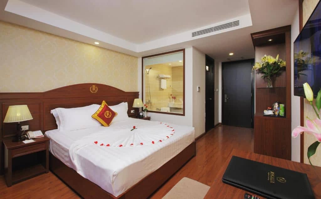 rooms-room-superior-double-with-window-child-without-extra-bed