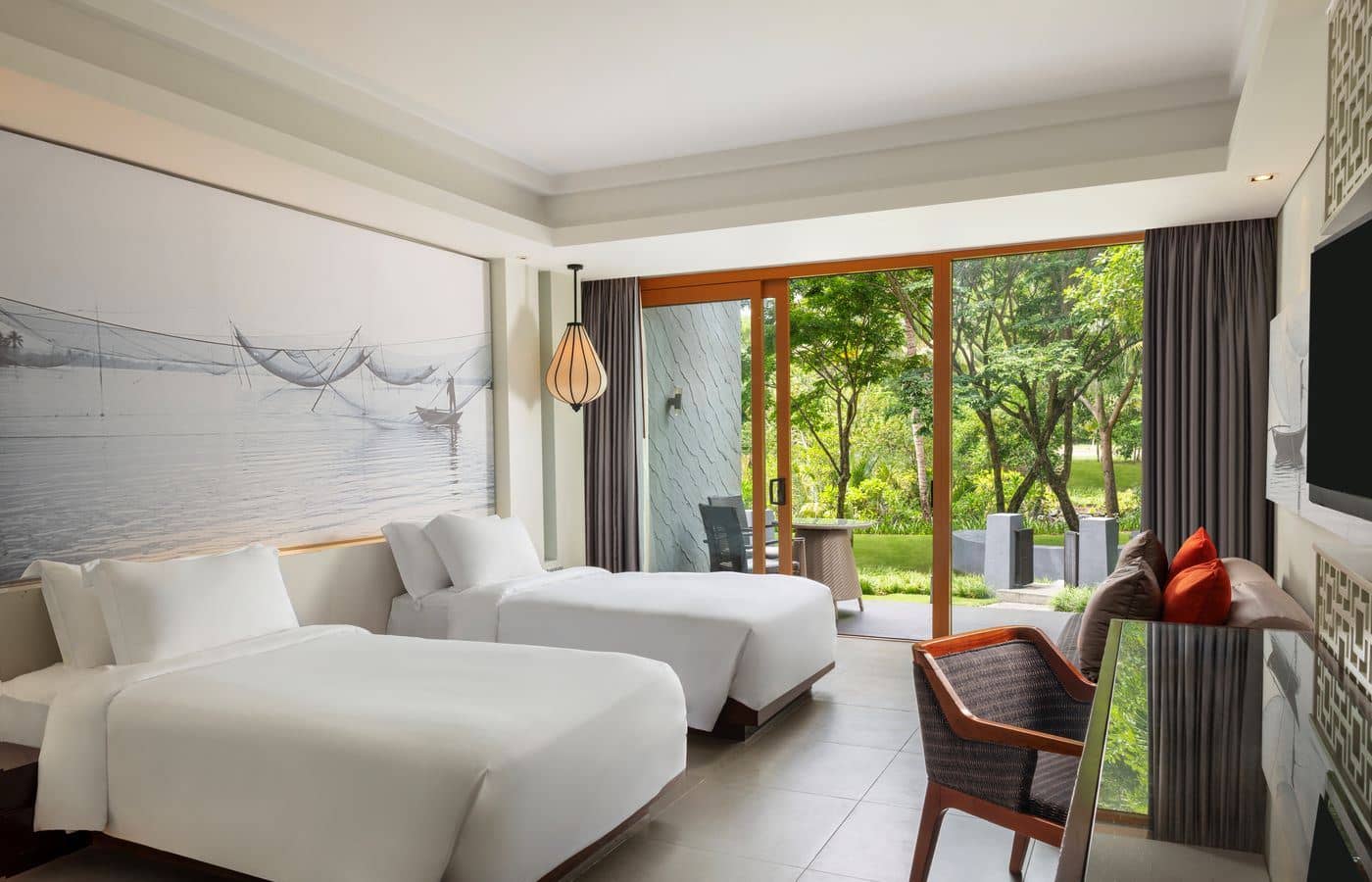 rooms-garden-balcony-grand