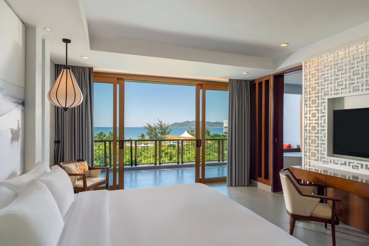 rooms-seaview-balcony-grand-child-without-extra-bed