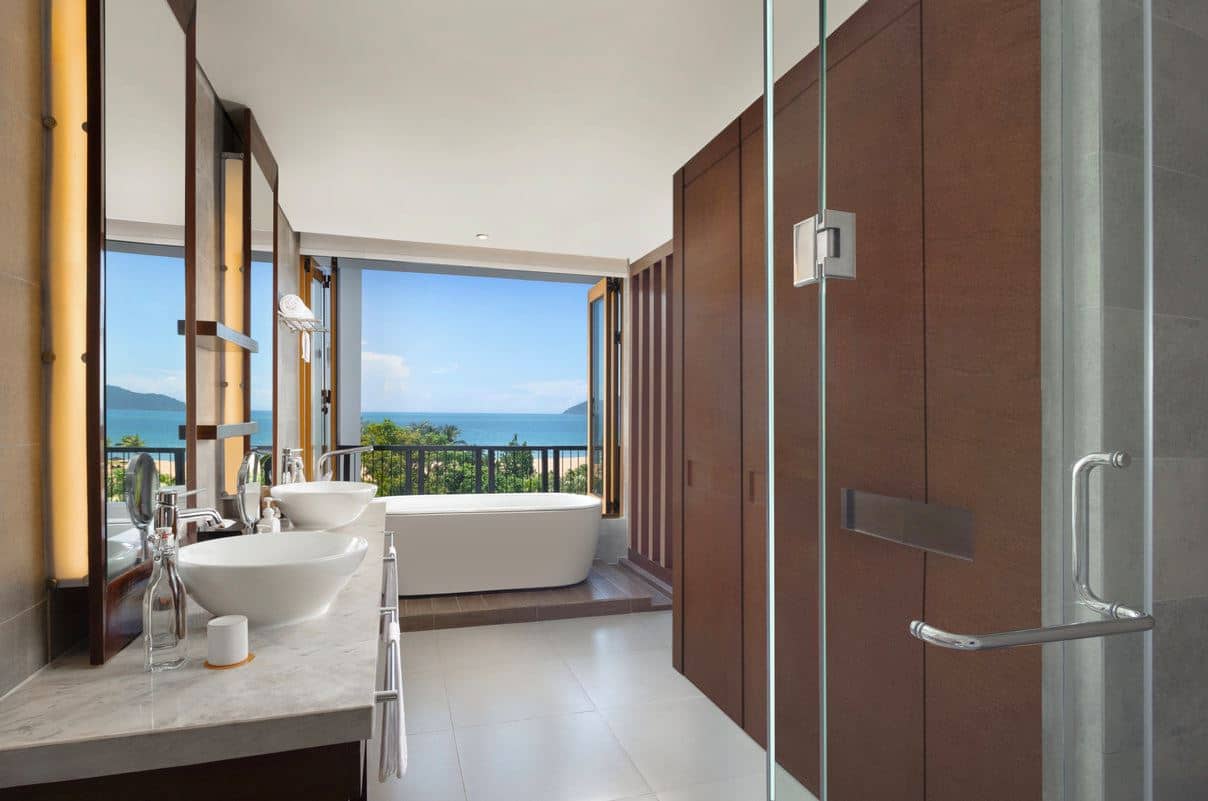 rooms-seaview-balcony-grand-child-without-extra-bed