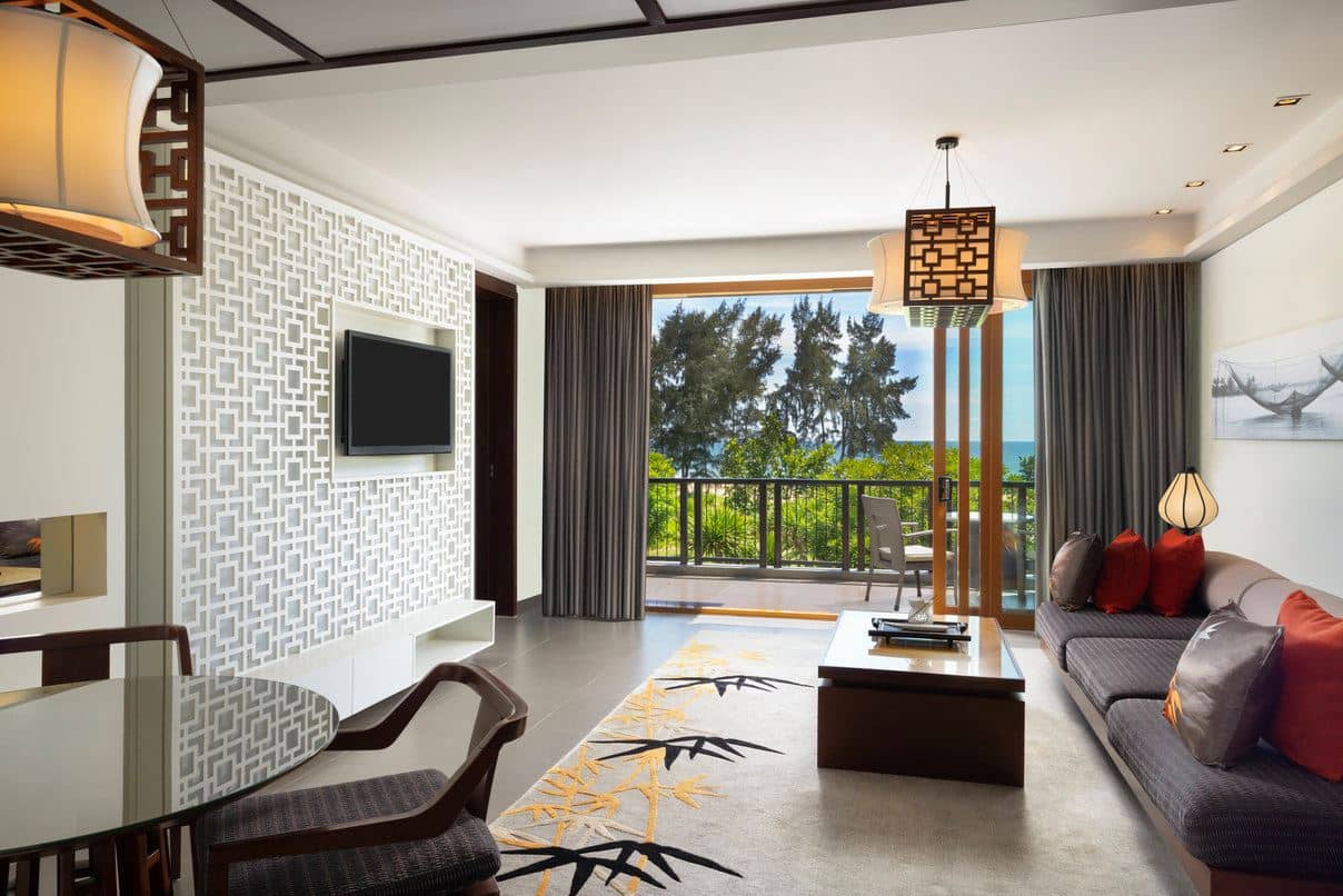 rooms-seaview-junior-pool-suite