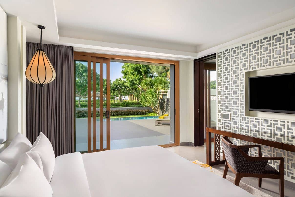 rooms-courtyard-1bedroom-pool-suite-child-without-extra-bed