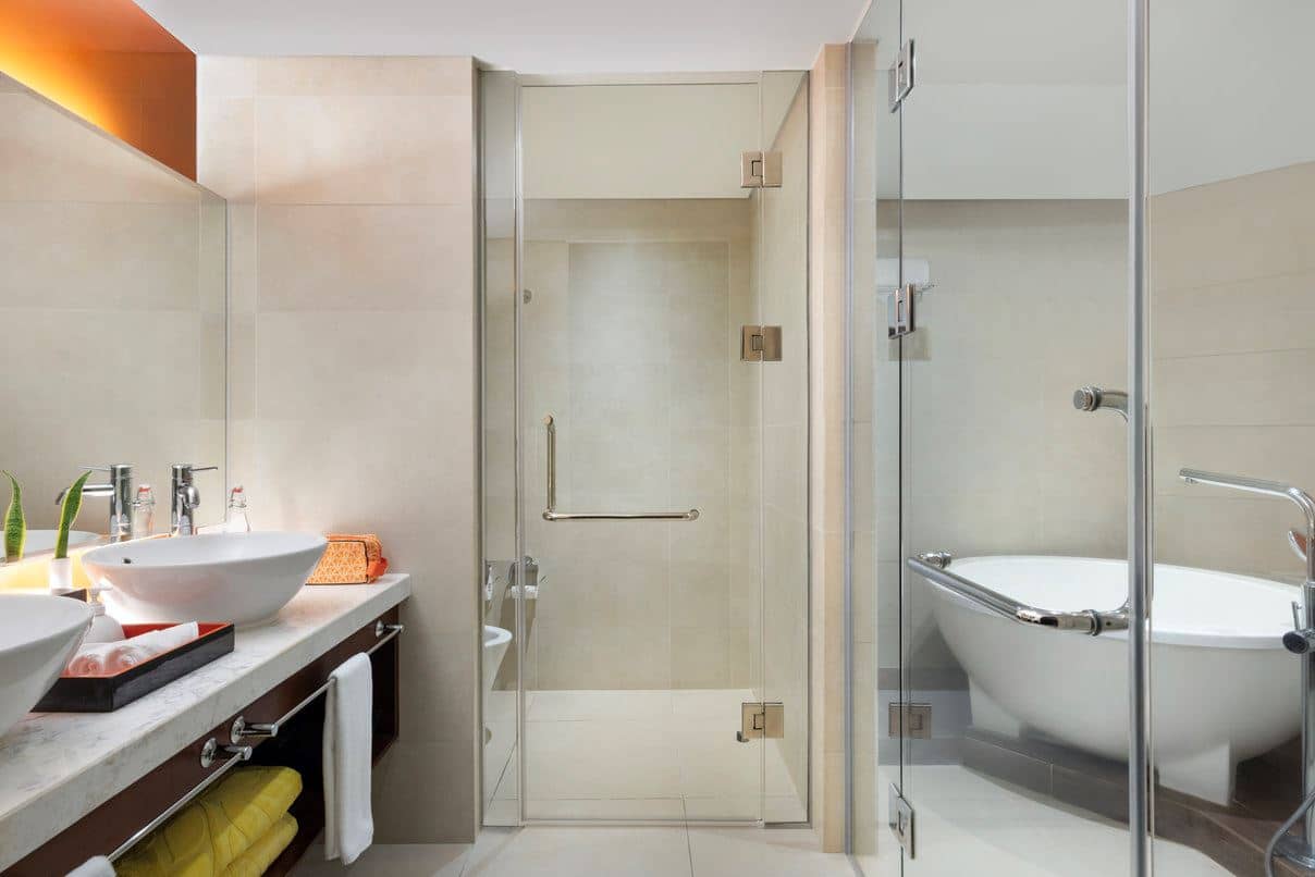rooms-seaview-1bedroom-pool-suite-child-without-extra-bed