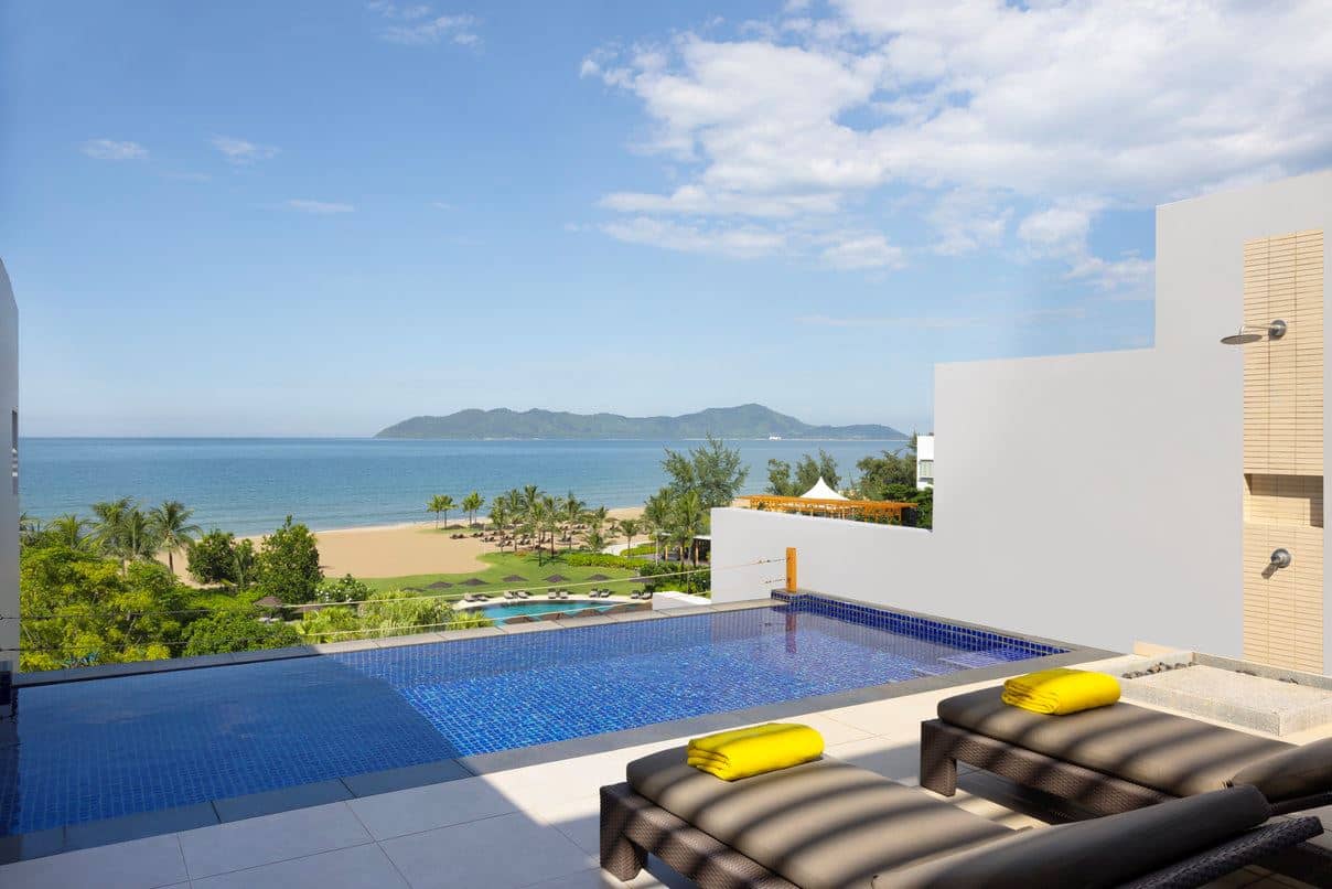 rooms-beachfront-1bedroom-pool-suite-child-without-extra-bed