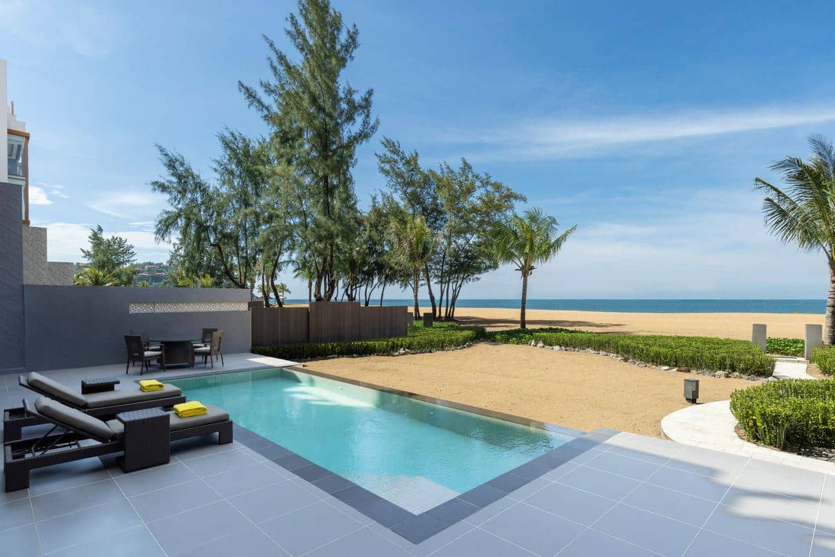 rooms-beachfront-2bedroom-pool-suite