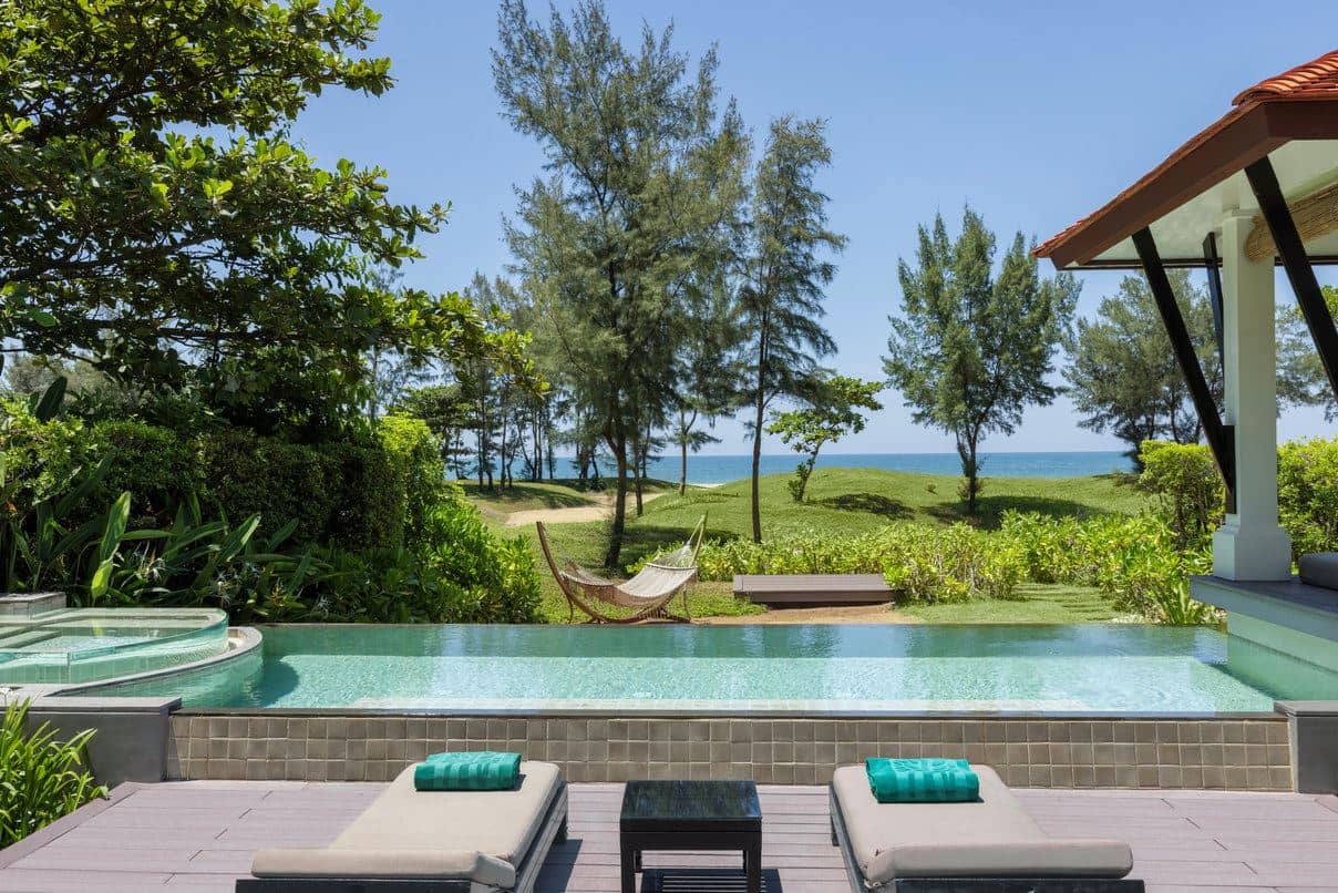 rooms-beach-pool-villa-child-without-extra-bed