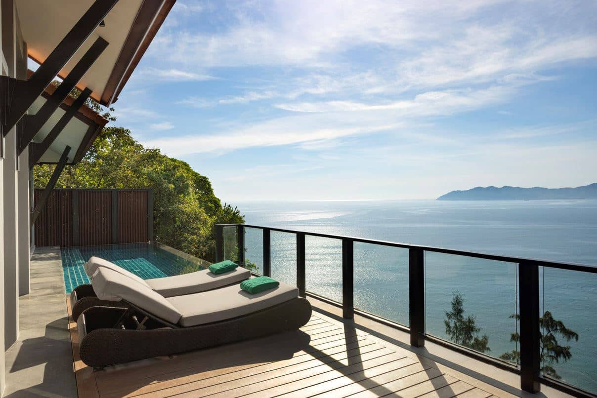 rooms-1bedroom-sea-view-hill-pool-villa-child-without-extra-bed