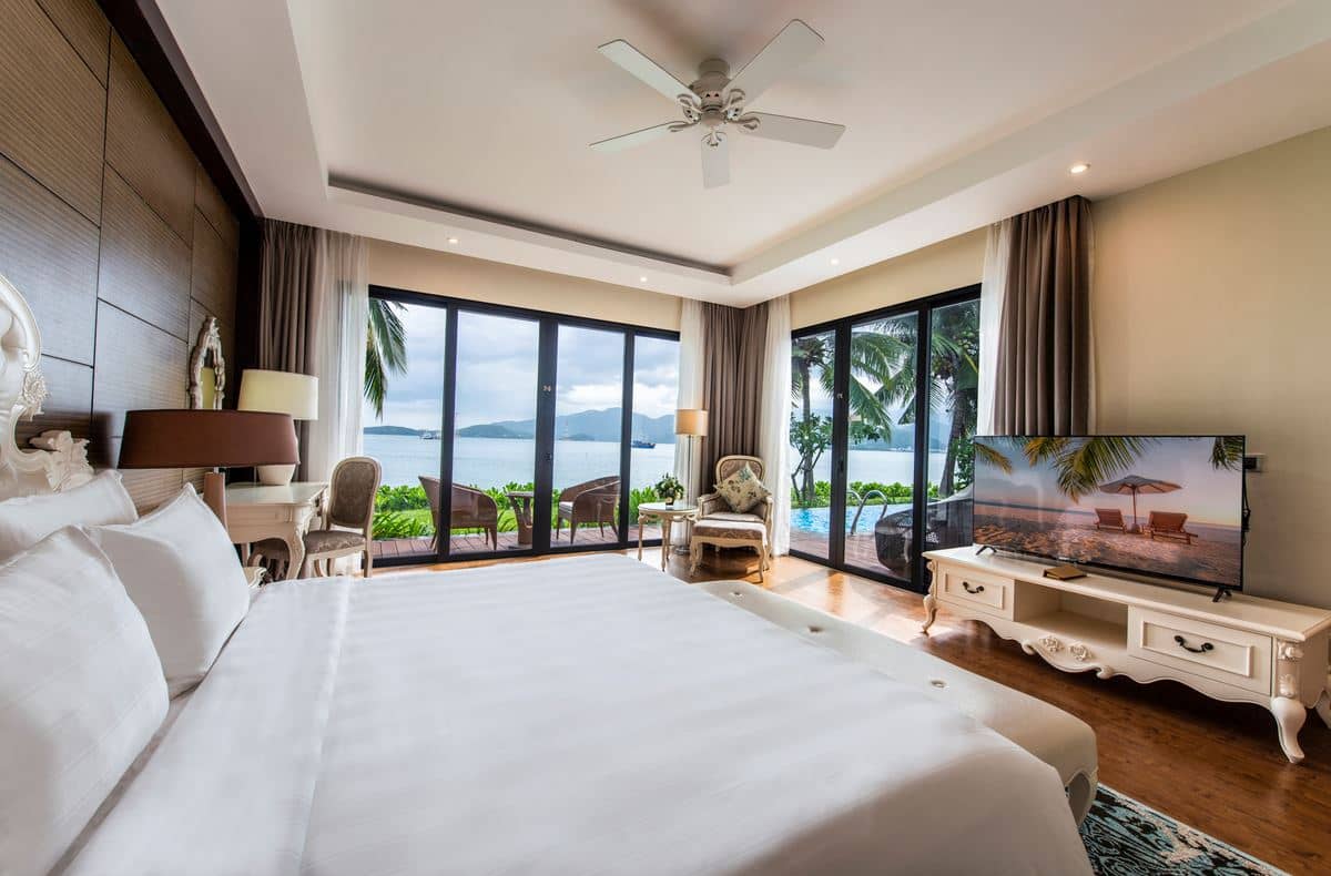 rooms-villa-2-bedroom-beachfront-no-extra-bed