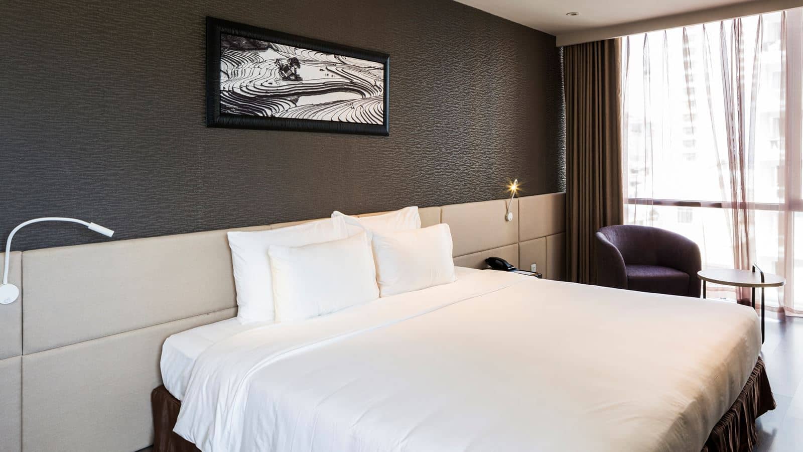 rooms-superior-room