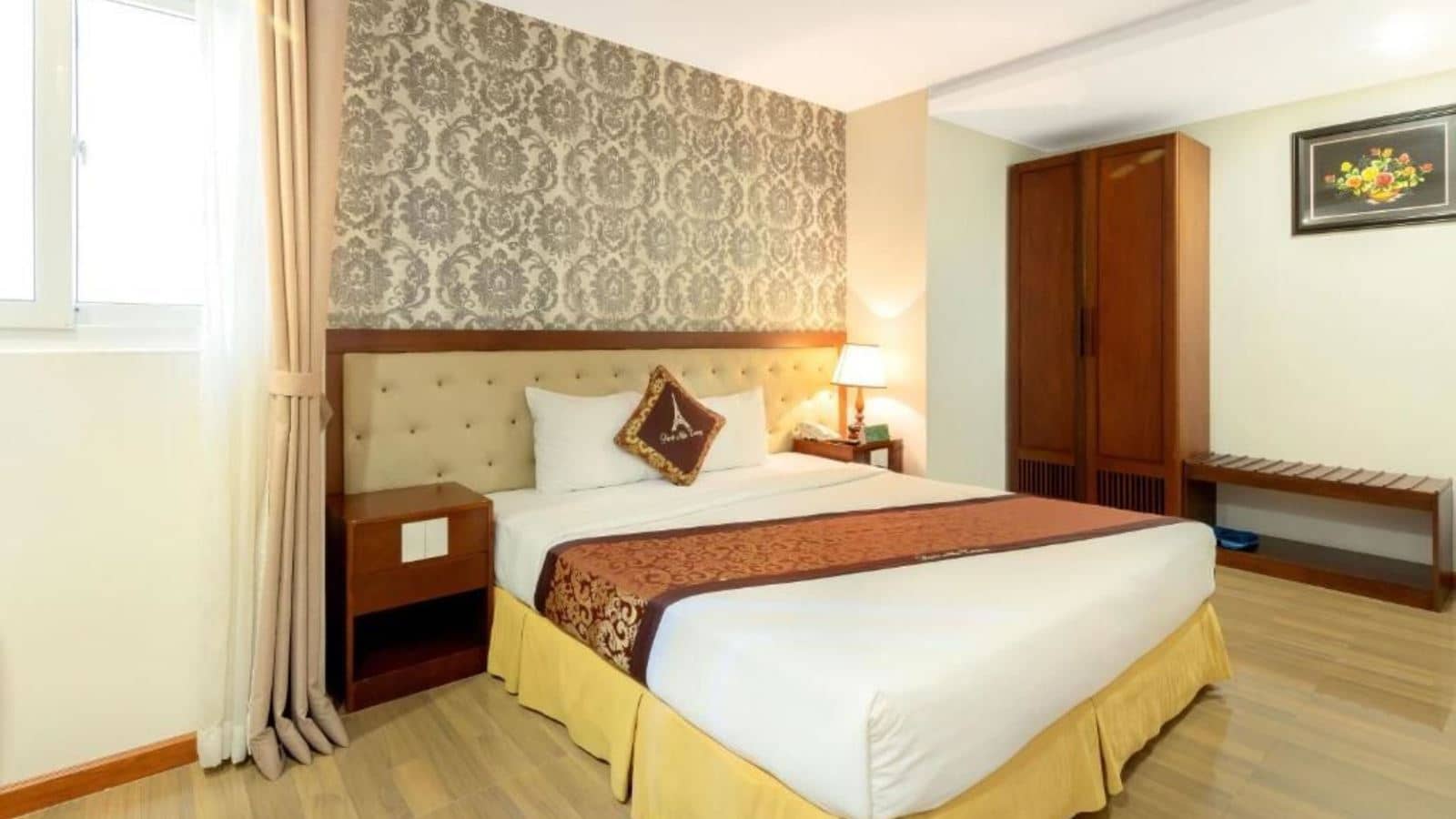 rooms-superior-window-child-without-extra-bed