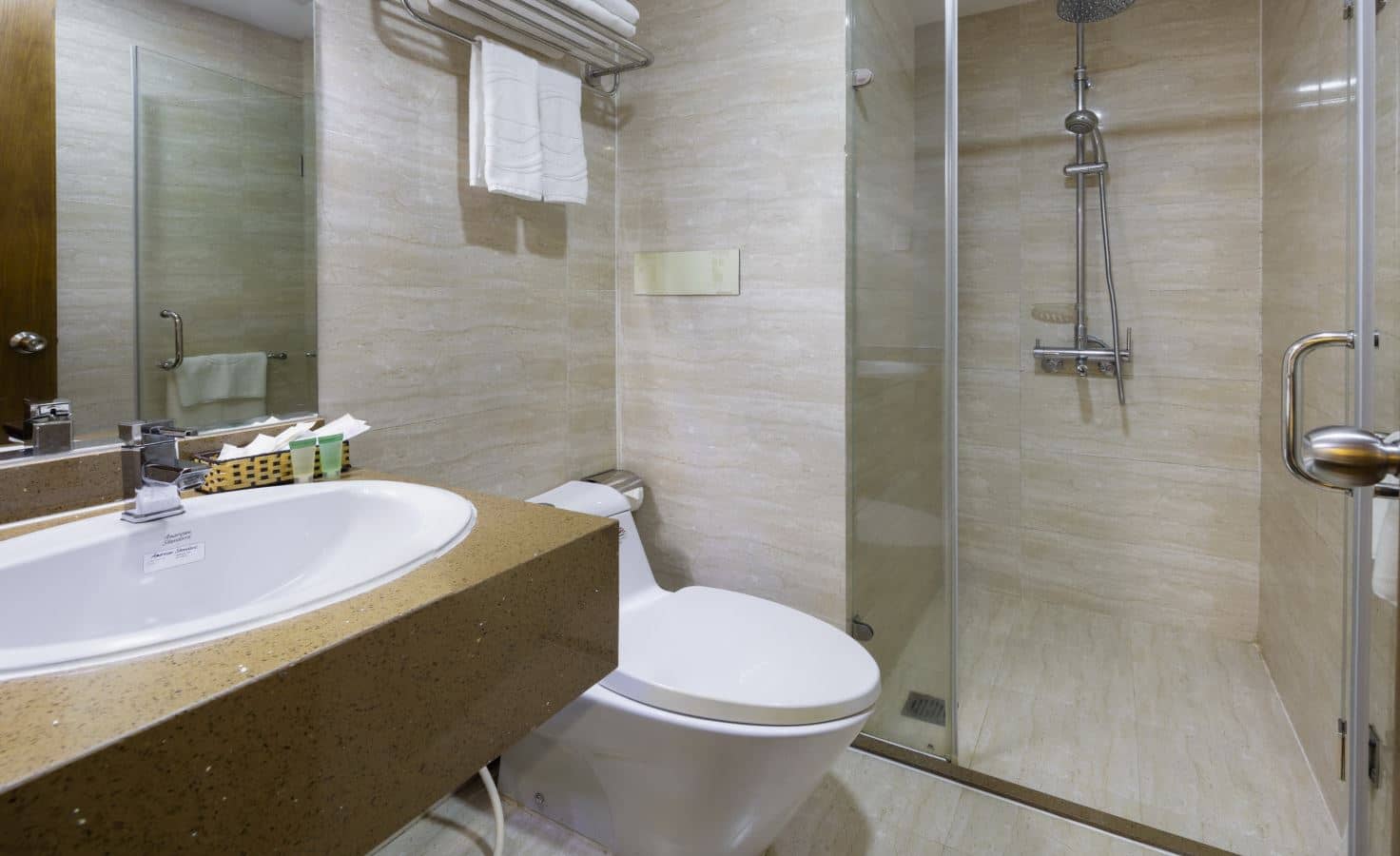 rooms-room-executive-sea-view-balcony