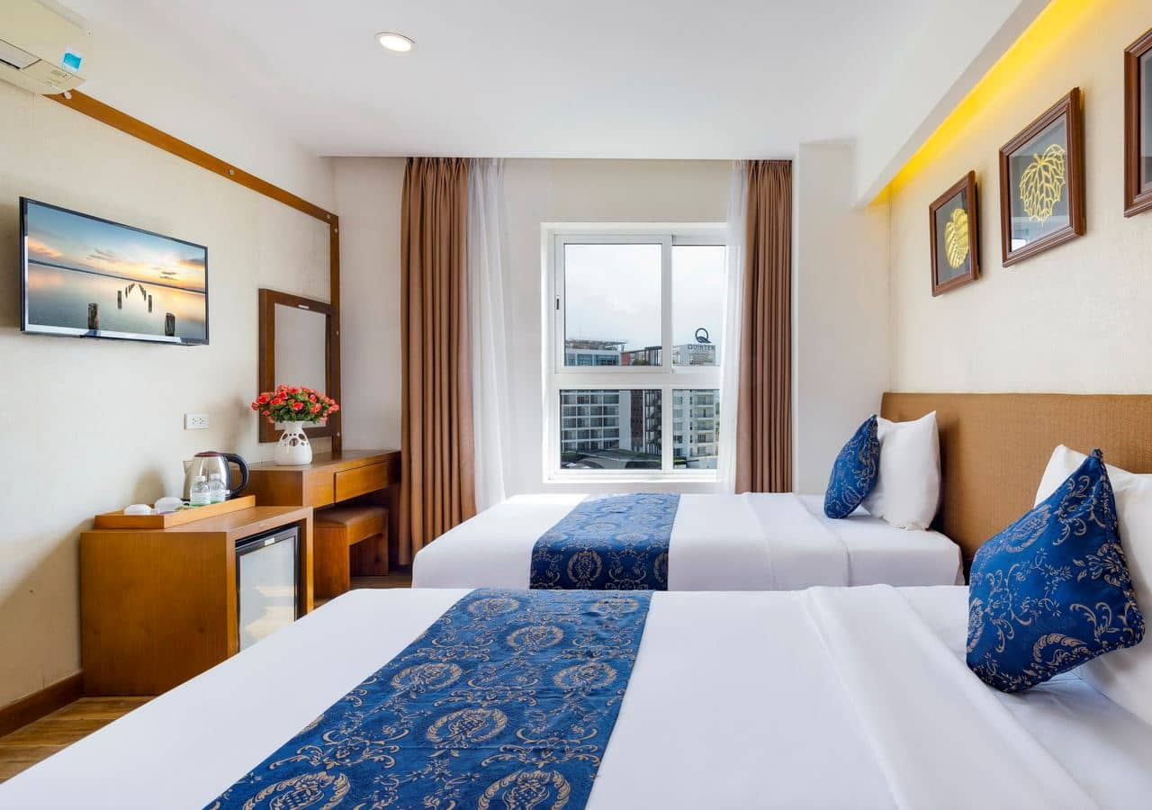 rooms-room-deluxe-city-view