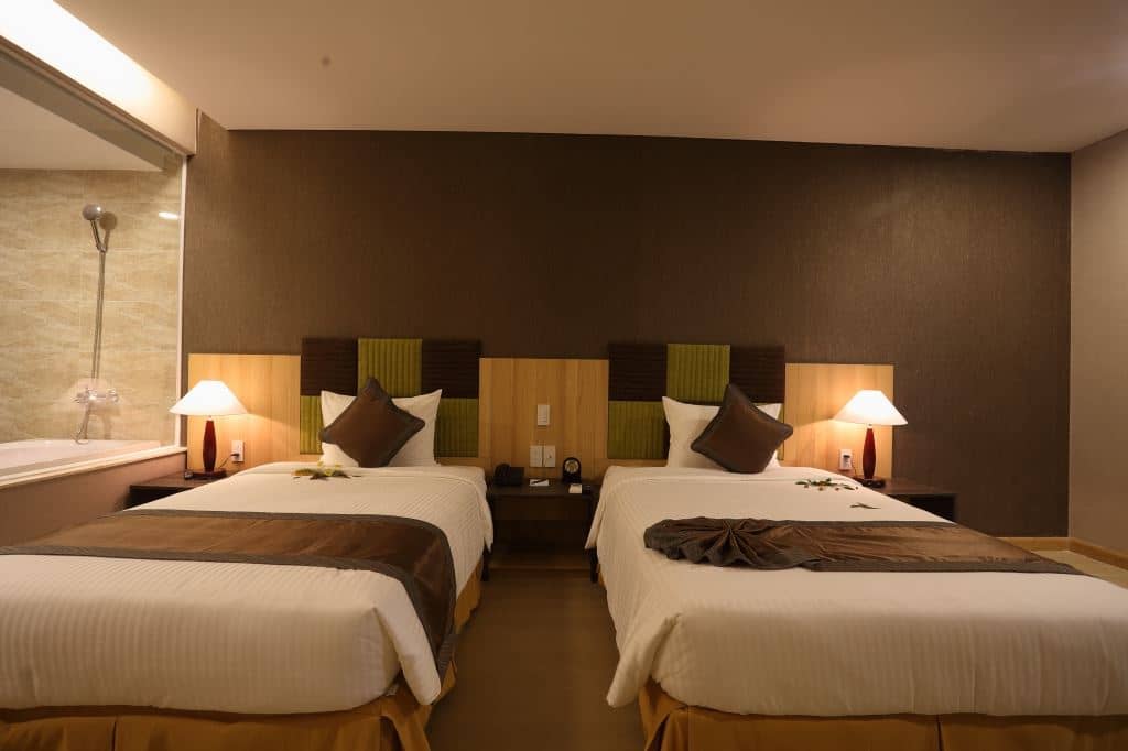 rooms-deluxe-room