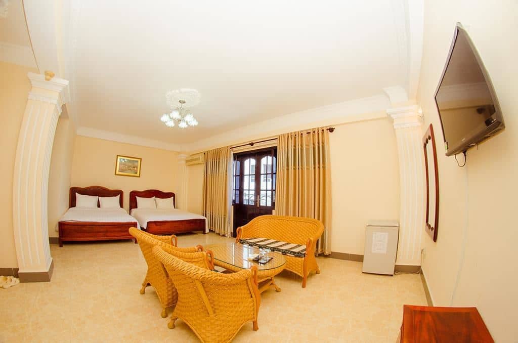 rooms-superior-room