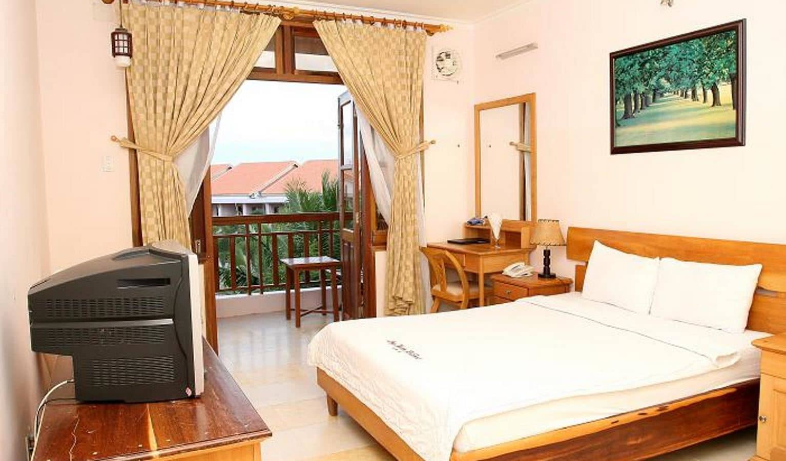 rooms-standard-garden-view