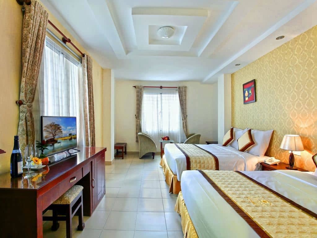 rooms-superior-city-view
