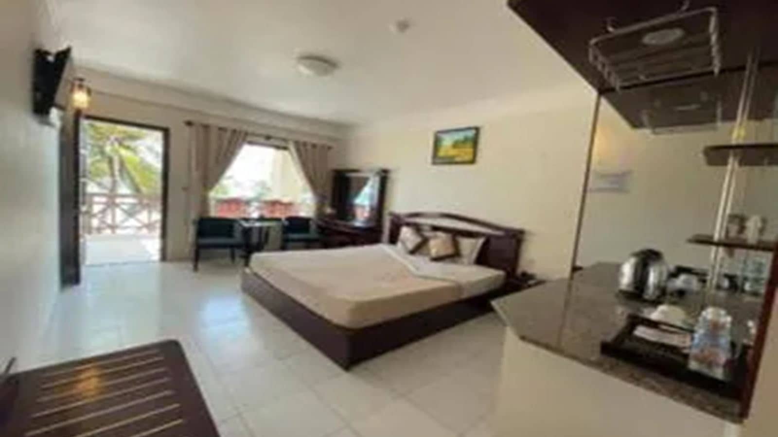rooms-premier-deluxe-sea-view