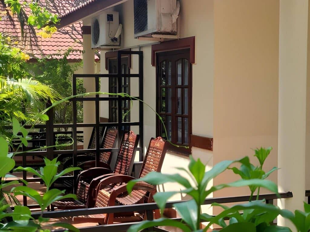 rooms-deluxe-villa-garden-view-with-terrace-child-without-extra-bed