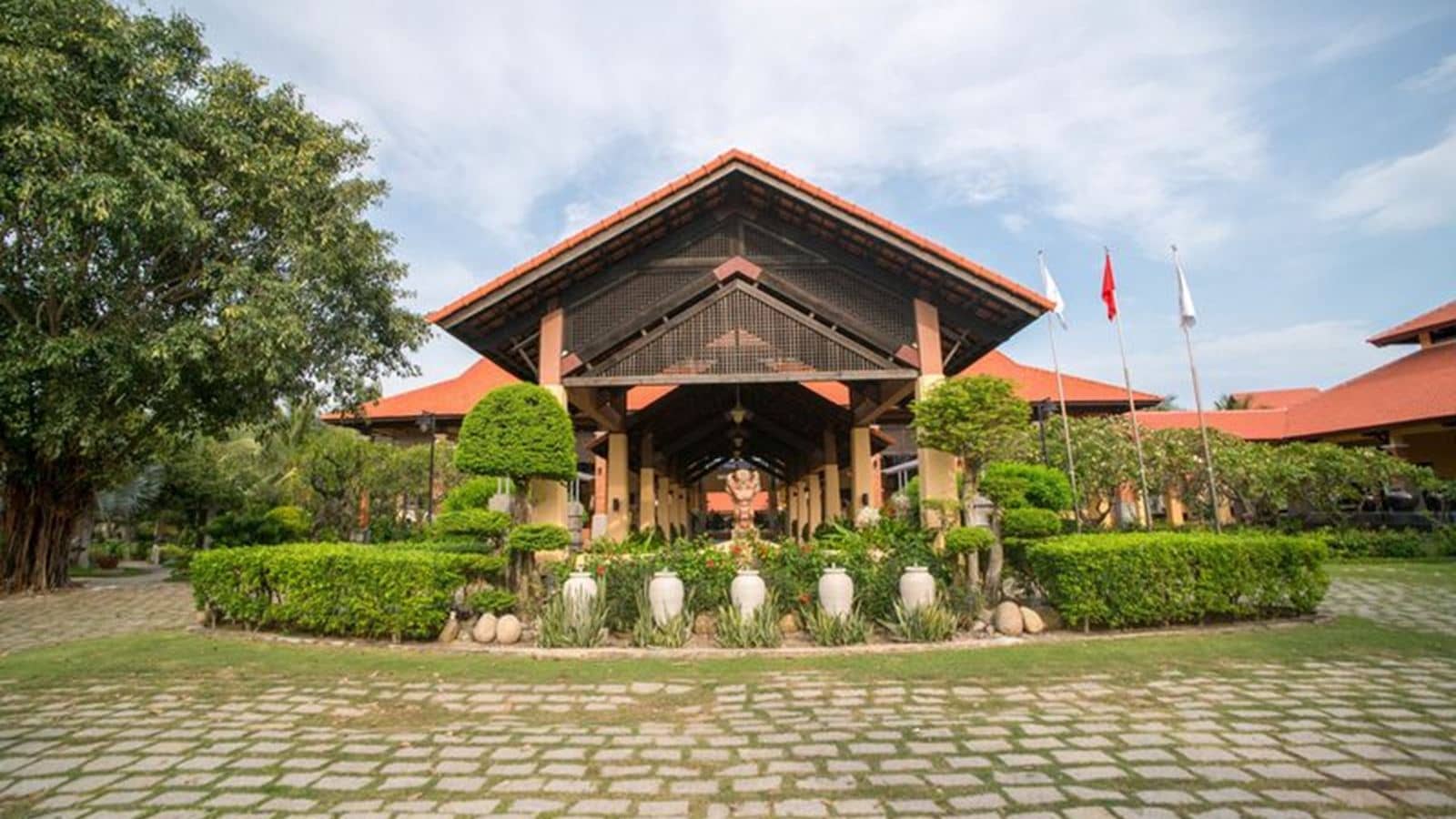 general-bungalow
