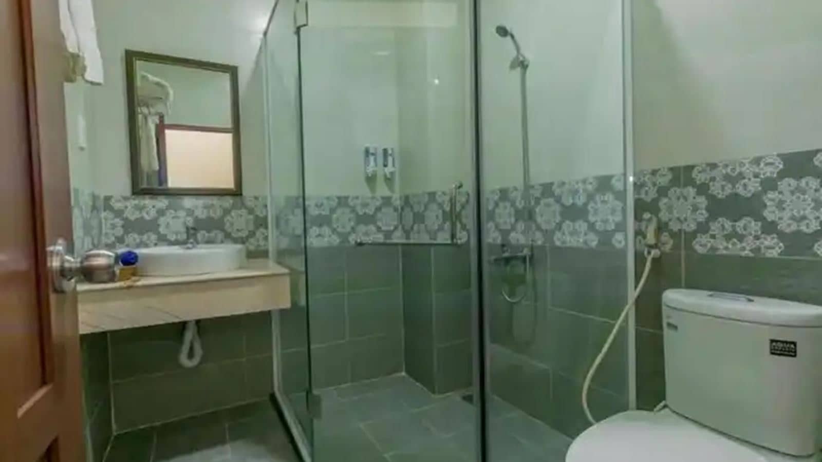 rooms-deluxe-garden-villa-room-child-without-extra-bed