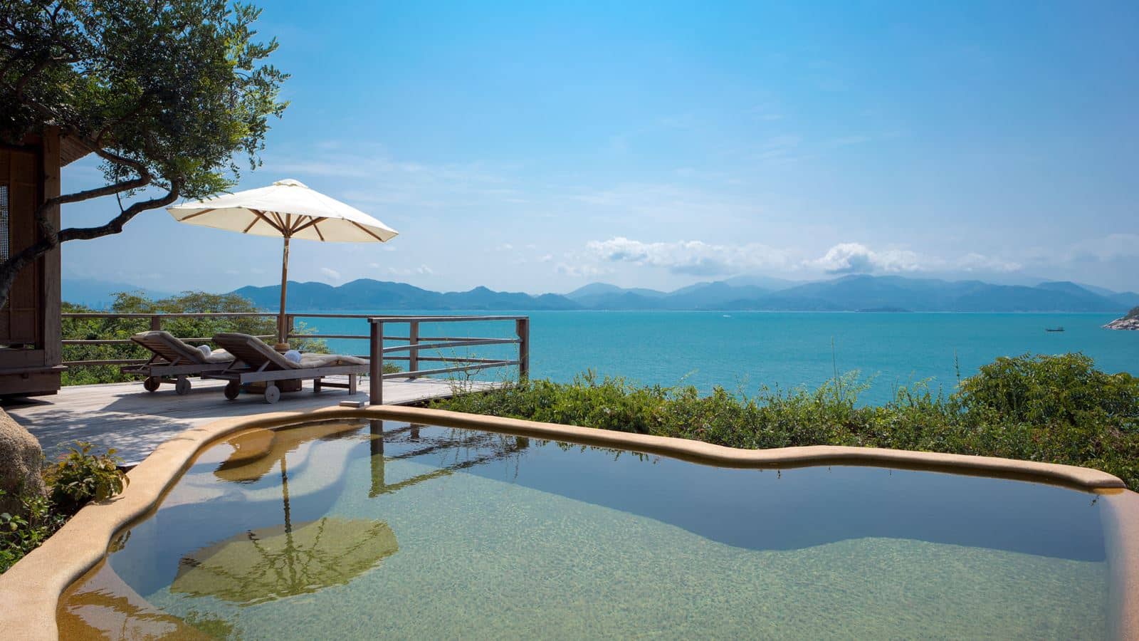 rooms-hill-top-pool-villa