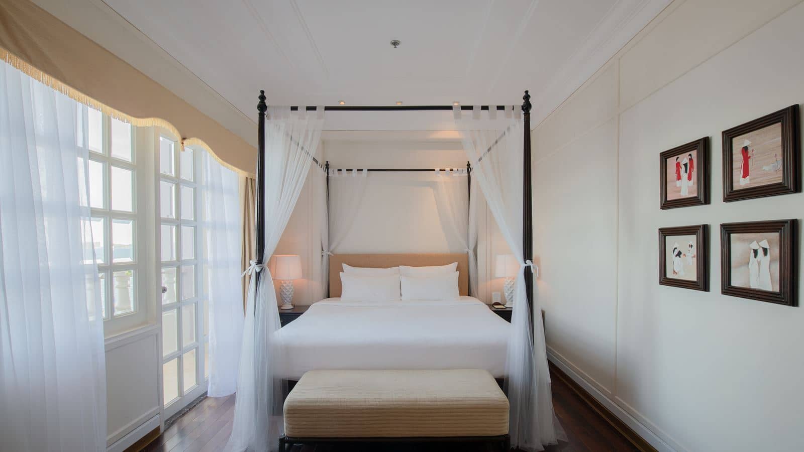rooms-junior-suite-ocean-view-with-balcony-child-without-extra-bed