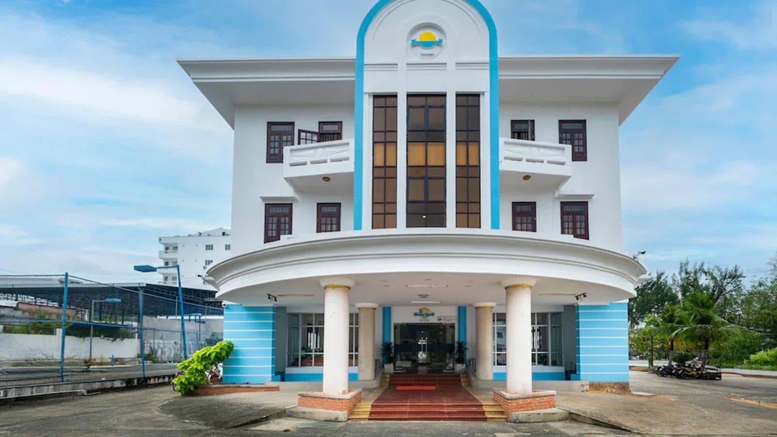 general-main-building